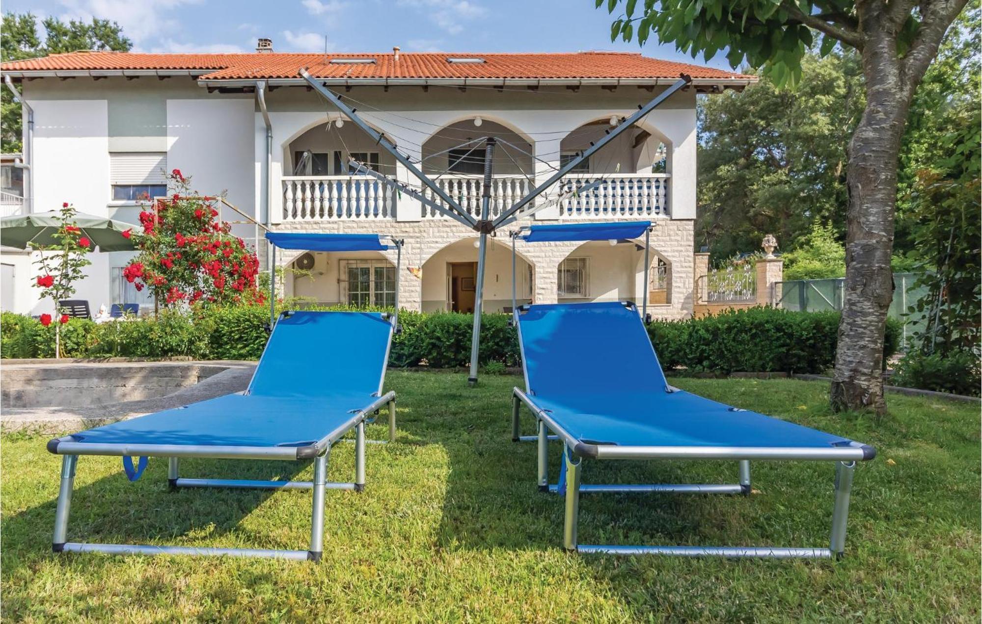 3 Bedroom Awesome Apartment In Pavicini ภายนอก รูปภาพ